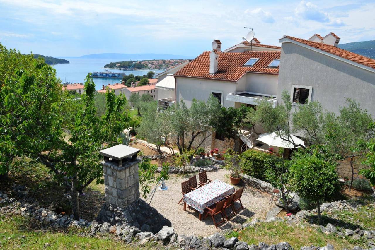 Apartments Palma & Pino Cres Εξωτερικό φωτογραφία