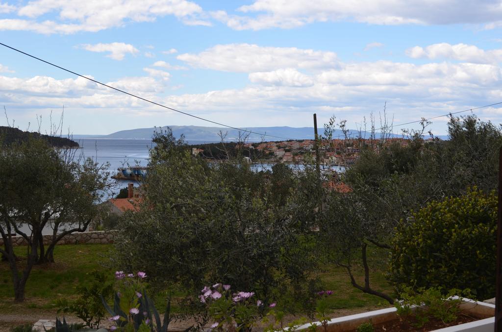 Apartments Palma & Pino Cres Εξωτερικό φωτογραφία